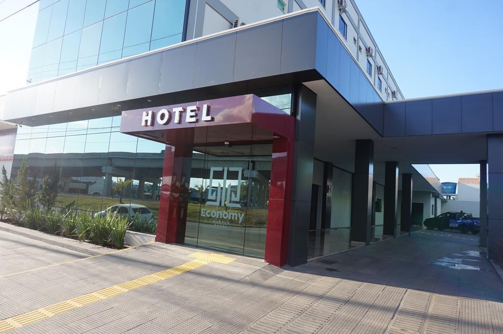 Economy Master Hotel Ji-Paraná 外观 照片